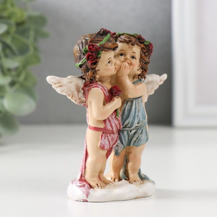 Сувенир полистоун "Два ангела в веночках с розами секретничают" 9х8,5х3,5 см  #1