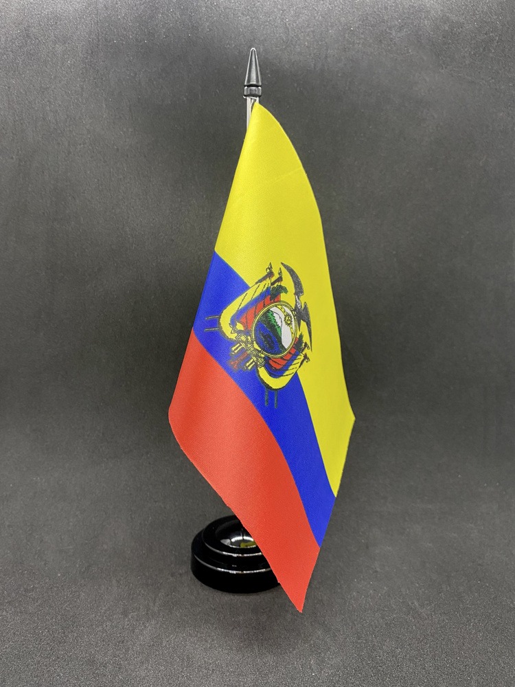 Эквадор. Настольный флаг на подставке, 30 см #1