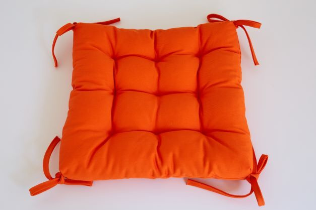 Подушка на стул с завязками/YELLOW RABBIT #1