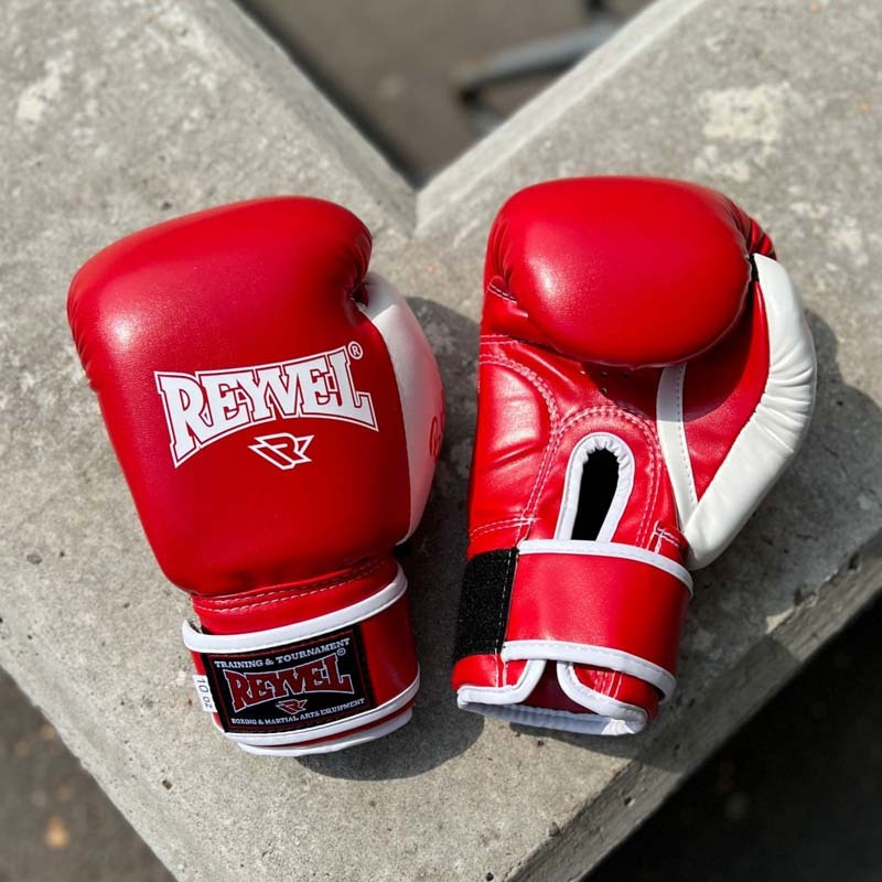 Боксерские перчатки Reyvel beginning красные 10 oz #1