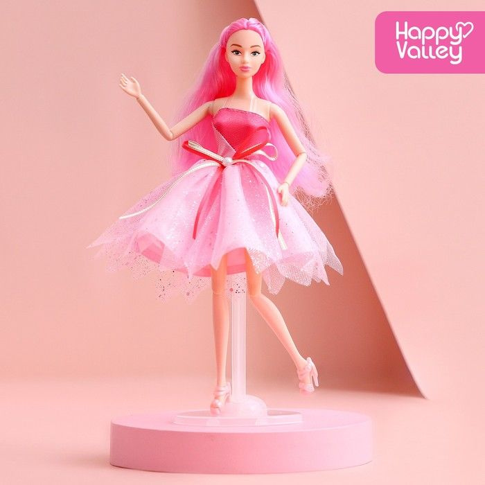 Кукла-модель "Нежные мечты" с розовыми волосами #1