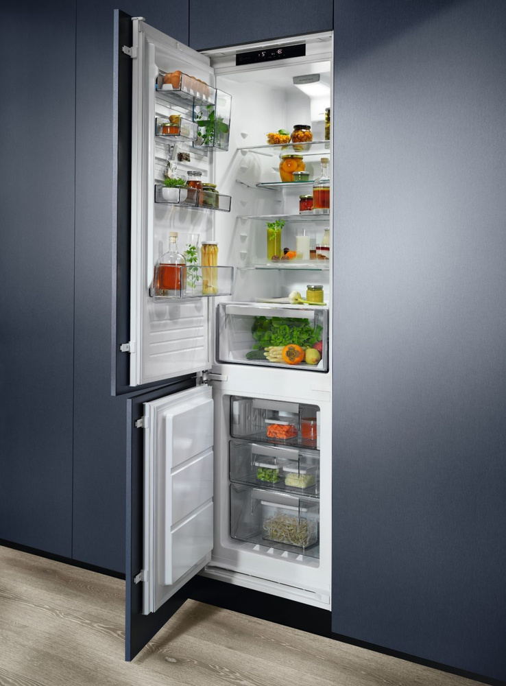 Electrolux Встраиваемый холодильник ENS8TE19S, белый #1