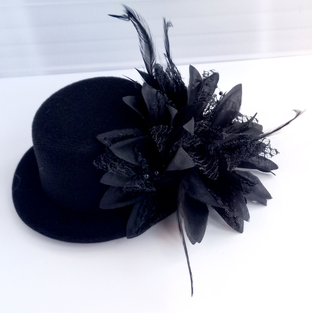 Шляпка-заколка из фетра с цветком, черная #1