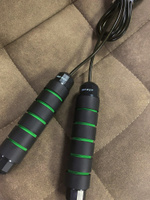 Скакалка спортивная GO FIT Smart Rope 3 метра, скоростная со стальным тросом, регулируемой длиной и подшипниками, скакалка для фитнеса с удобными ручками гимнастическая, боксерская, зеленый #8, Ольга Г.