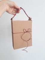Коробка подарочная складная, цвет коричневый 15*21 см, с вертикальным рифлением. #20, Darya N.