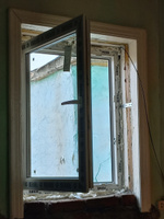 Окно пластиковое, профиль РЕХАУ BLITZ (1000 x 800), с поворотно-откидной створкой, стеклопакет из 2х стекол, левое открывание #1, Ирина Я.
